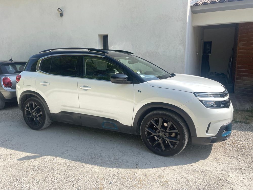 Citroën C5 Aircross hybride rachetée sur la Côte d'Azur