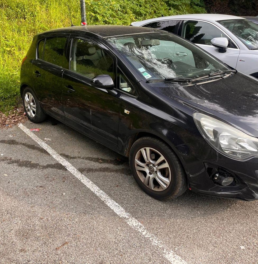 Opel Corsa rachetée en l'état