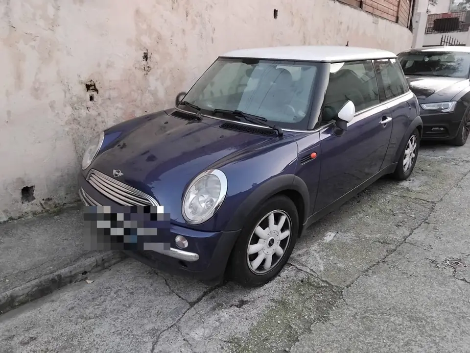 Mini Cooper rachetée en panne à Nice