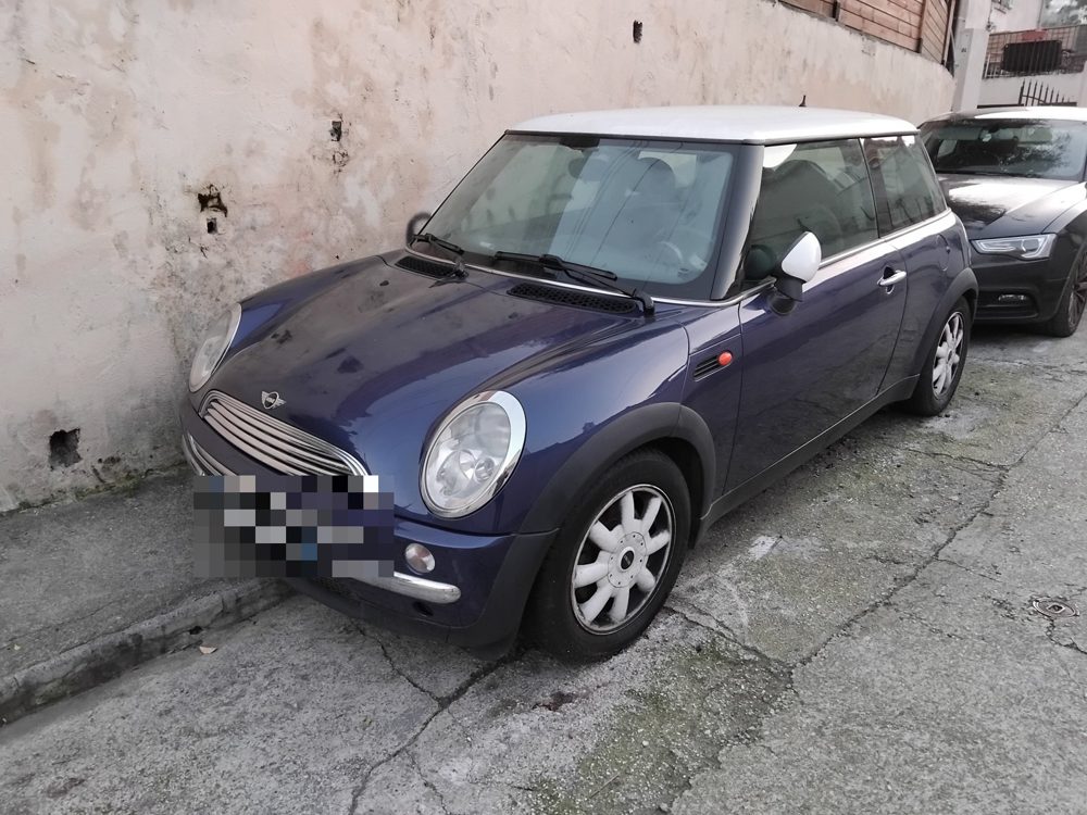 Mini Cooper rachetée en panne à Nice